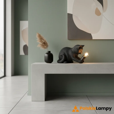 Lampa stołowa czarna w kształcie kota z żywicy 107390 z serii Kitten - Endon Lighting
