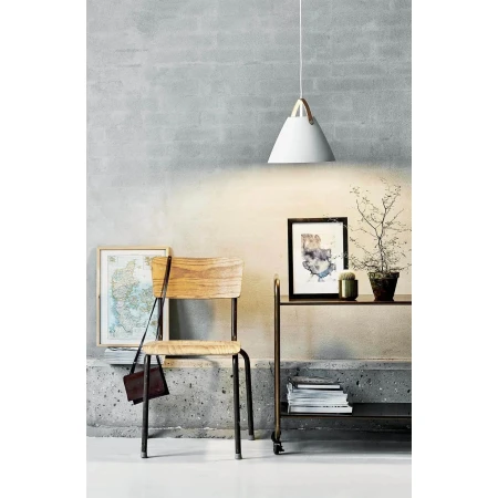 Lampa skandynawska wisząca biała  STRAP 27 84333001 - Design For The People