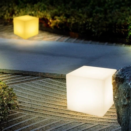 Lampa ogrodowa CUBIC LED M RGBW 16 kolorów 35 cm ES-C3535 - Step Into Design