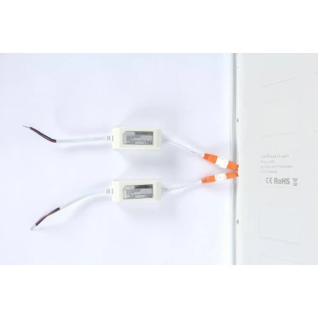 Plafon LED PODTYNKOWY 59,5 cm X 59,5 cm 60W barwa neutralna 4000K 138 - Decorativi