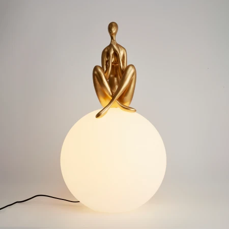 Lampa stołowa WOMAN-3 złota 35 cm ST-6022-C gold - Step Into Design