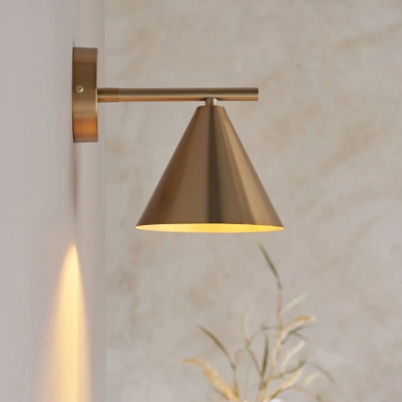 Kinkiet metalowy mosiężny stożkowy 102893 z serii Cape - Endon Lighting