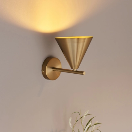 Kinkiet metalowy mosiężny stożkowy 102893 z serii Cape - Endon Lighting