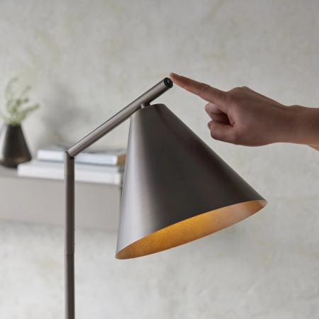 Lampa podłogowa metalowa brązowa regulowana 102895 z serii Cape - Endon Lighting