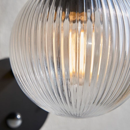 Kinkiet zewnętrzny czarny z czujnikiem ruchu 103829 z serii Eldon - Endon Lighting