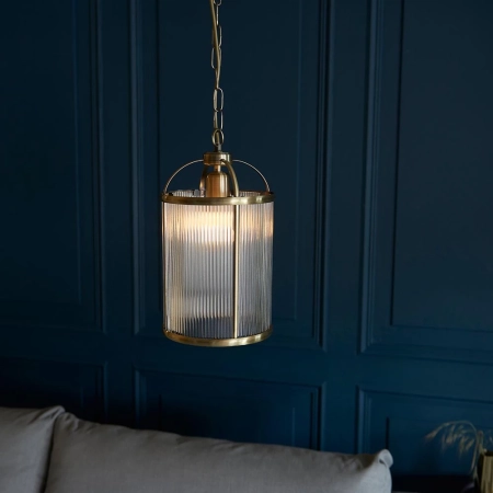 Lampa wisząca mosiężna z prążkowanym szkłem 106710 z serii LAMBETH - Endon Lighting