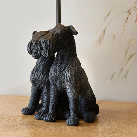 Lampa stołowa z figurką psów czarna z lnianym kloszem 106794 z serii WESTIE - Endon Lighting