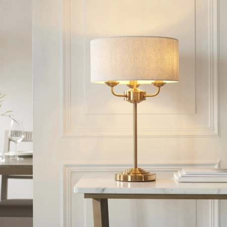Lampa stołowa mosiężna 3-punktowa z abażurem 110721 z serii Highclere - Endon Lighting