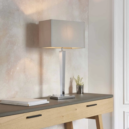 Lampa stołowa metalowa srebrna z szarym kloszem MORETO z serii MORETO - Endon Lighting