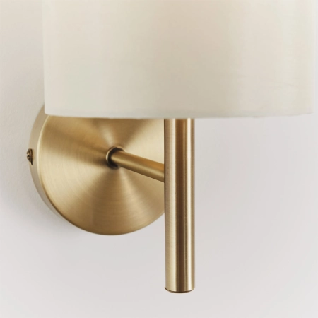 Kinkiet metalowy złoty z białym abażurem BRIO-1WBAB z serii BRIO - Endon Lighting