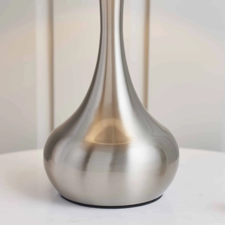 Lampa stołowa srebrna metalowa z szarym abażurem 61192 z serii Piccadilly - Endon Lighting
