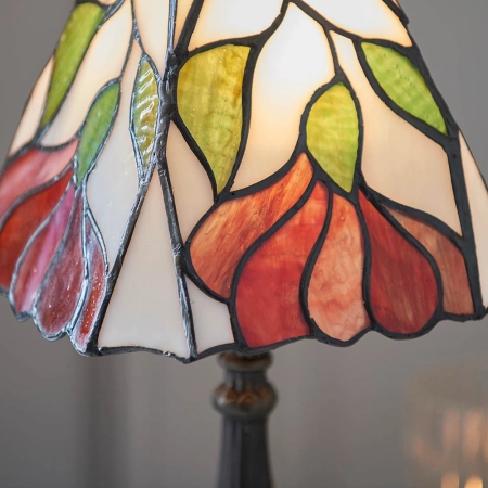 Lampa stołowa witrażowa Tiffany 6396340W z serii Interiors 1900