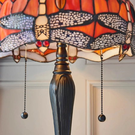 Lampa stołowa witrażowa Tiffany 640922 z serii Interiors 1900