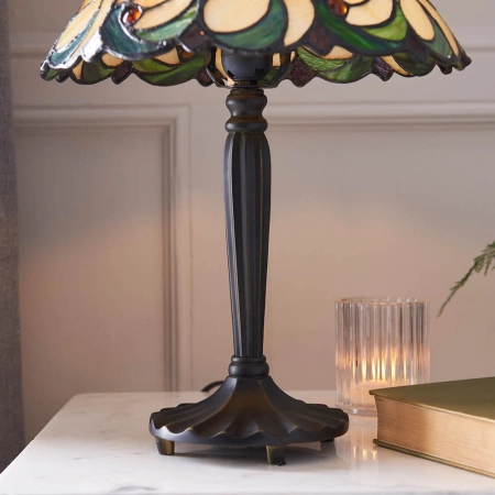 Lampa stołowa witrażowa Tiffany 6419560W z serii Interiors 1900