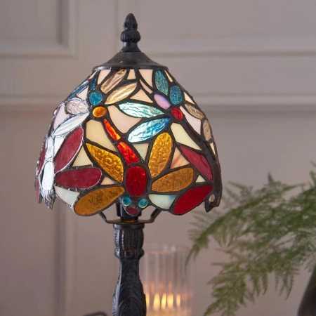 Lampa stołowa witrażowa Tiffany 6424640W z serii Interiors 1900