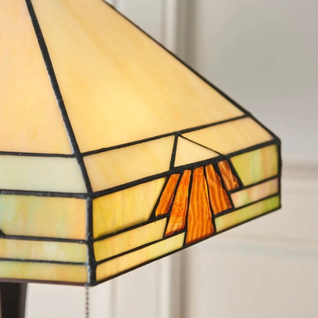 Lampa stołowa witrażowa Tiffany 642862 z serii Interiors 1900
