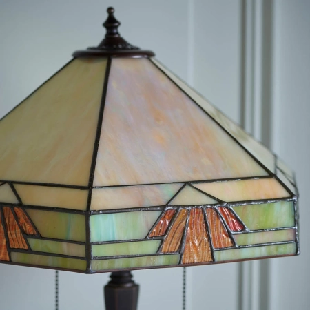 Lampa stołowa witrażowa Tiffany 642862 z serii Interiors 1900