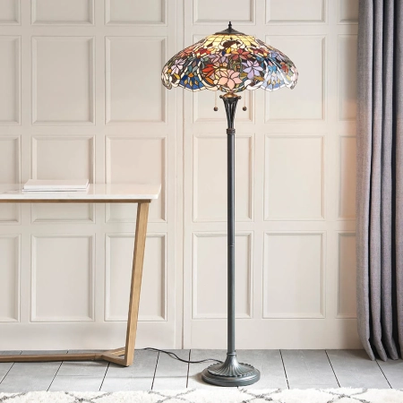 Lampa podłogowa witrażowa Tiffany 643232 z serii Interiors 1900