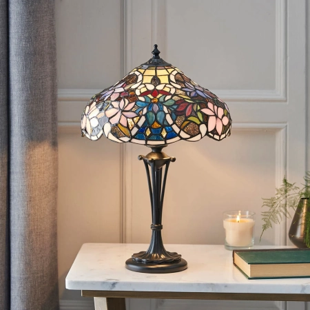 Lampa stołowa witrażowa Tiffany 643272 z serii Interiors 1900