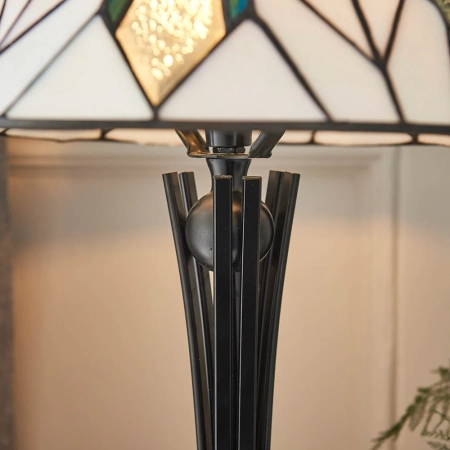 Lampa stołowa witrażowa Tiffany 7036540W z serii Interiors 1900