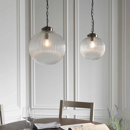 Lampa wisząca szklana kula mosiężna 25cm 71123 z serii BRYDON - Endon Lighting