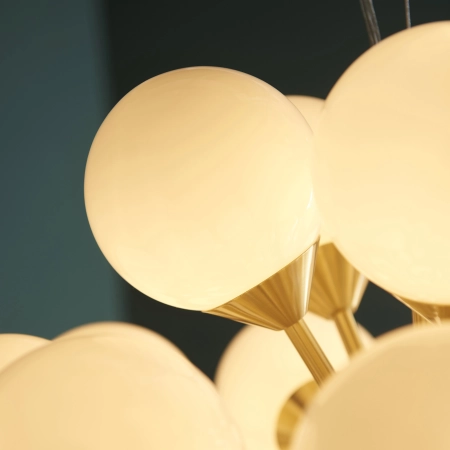 Lampa wisząca złota 28-punktowa z białymi kulami 76499 z serii OSCAR - Endon Lighting