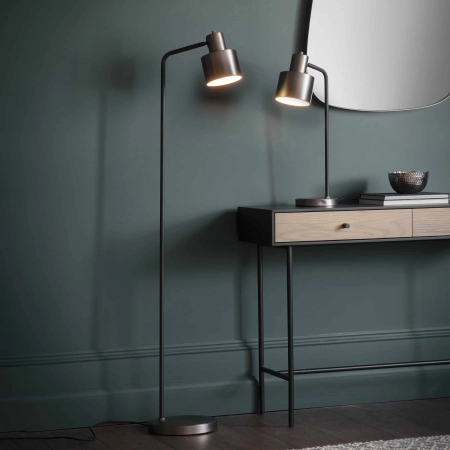 Lampa podłogowa metalowa srebrno-czarna 148cm 95471 z serii Mayfield - Endon Lighting