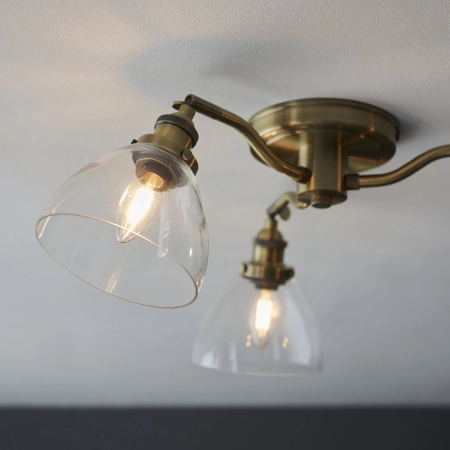 Lampa sufitowa mosiężna 3-punktowa ze szklanymi kloszami 97247 z serii Hansen - Endon Lighting