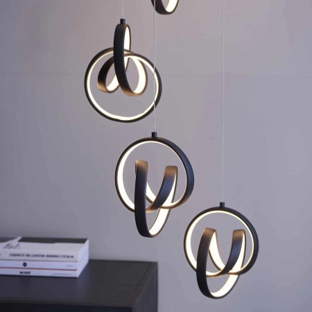 Lampa wisząca LED czarna 8-punktowa 57,5cm 97625 z serii Cosma - Endon Lighting