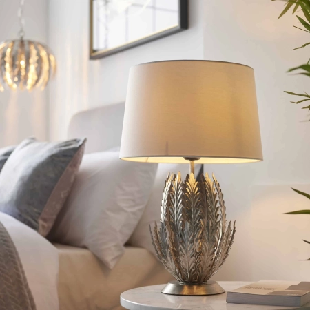 Lampa stołowa metalowa srebrna z białym abażurem 98046 z serii Delphine - Endon Lighting