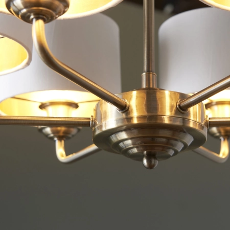 Lampa wisząca mosiężna 6-punktowa z białymi abażurami 98936 z serii Highclere - Endon Lighting
