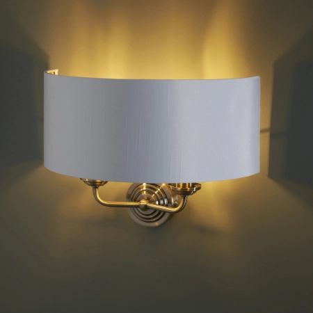 Kinkiet mosiężny z białym abażurem 2-punktowy 98937 z serii Highclere - Endon Lighting