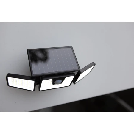 Naświetlacz LED czujnik ruchu BRITI SOLAR 6922401330 - Lutec